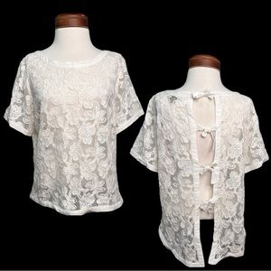 Bandolera Lace Top with Tie Backs and Banded Trim Size US 12